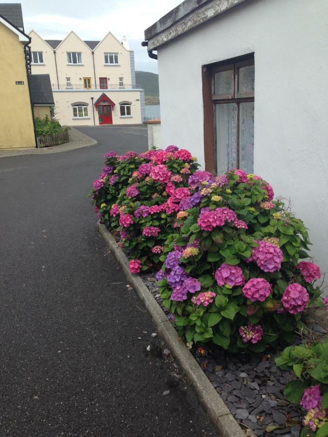 Curlew Apartment Knights Town 外观 照片